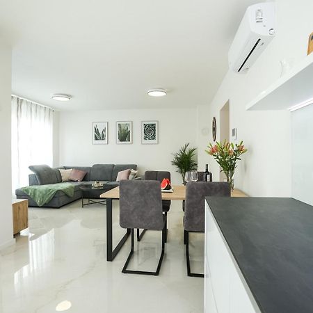 Apartment Glorija ซาดาร์ ภายนอก รูปภาพ